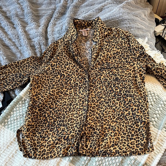 Women’s Victoria secret pajama shirt - Picture 1 of 3